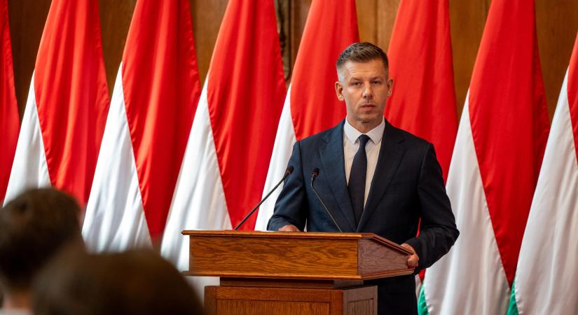 Magyar Péter: beterjesztettük Európa legerősebb maffiaellenes csomagját