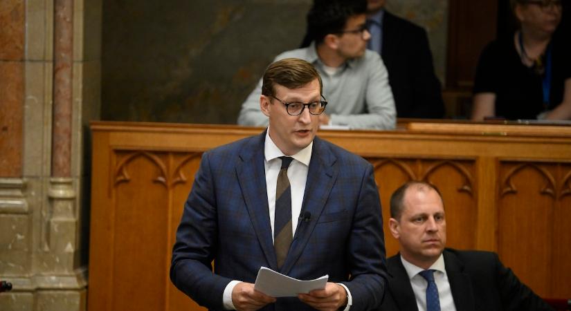 Panyi Miklós: Beszéljünk a Tisza-maffiáról!
