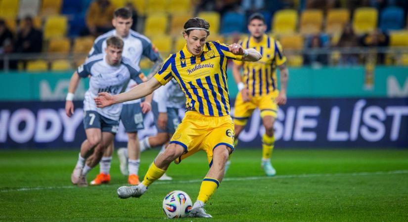 DAC: Angliából tettek ajánlatot a magyar alapemberért - sajtóhír