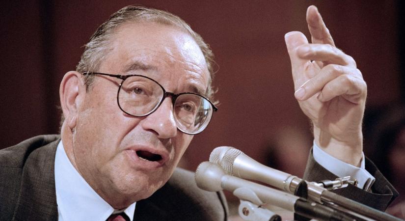 Száz éves korában elhunyt a gazdasági rocksztár, Alan Greenspan