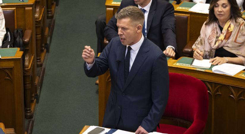 Oda a Fidesz bosszúja: visszaadná az Alkotmánybíróság teljes hatáskörét a tiszás Alaptörvény-módosítás