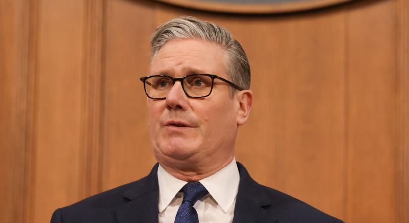 Távozik a posztjáról Keir Starmer brit miniszterelnök