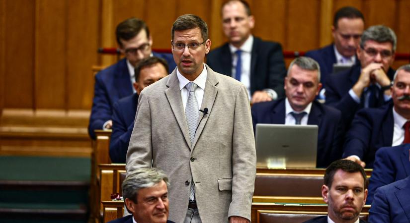 Gulyás Gergely szerint Magyar Péter új szintre emelte a személyeskedést a hazai politikai kommunikációban