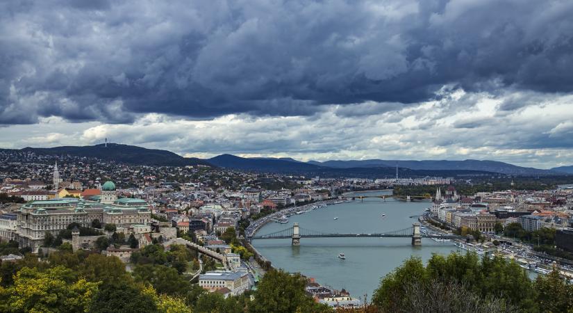Budapest-szerte riasztották a katasztrófavédelemet