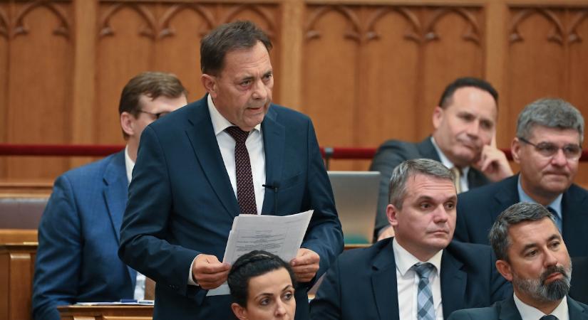 Pócs János bocsánatot kért Forsthoffer Ágnestől Magyar Péter viselkedése miatt