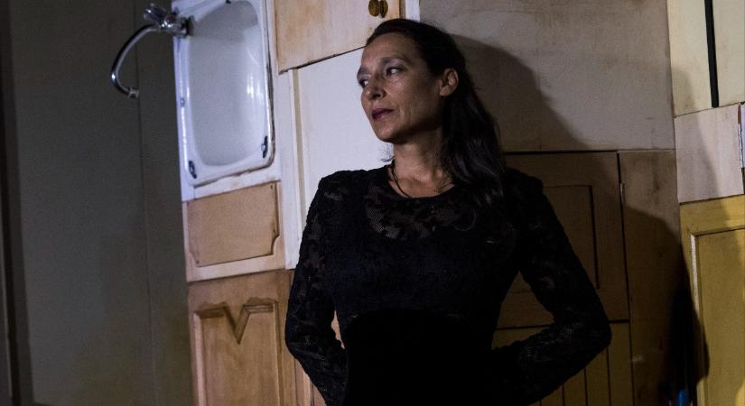Elhunyt Nyakó Júlia színésznő