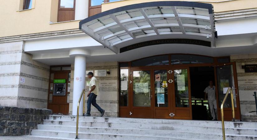 Meghibásodott a klíma az Onkológiai Intézet egyik épületében, módosítani kellett a műtéti rendet
