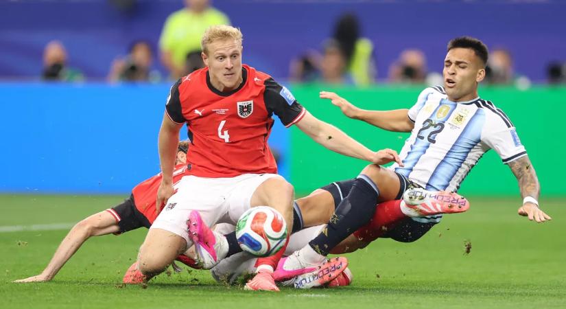 Messi tizenegyest hibázott, majd vb-rekordot jelentő duplával győzelemhez segítette Argentínát