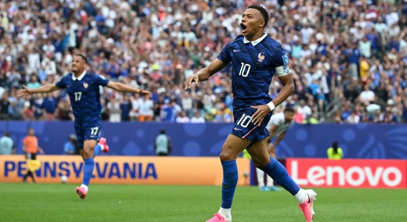 Mbappé a kétórásra nyúlt félidei viharszünet előtt és után is gólt rúgott Iraknak