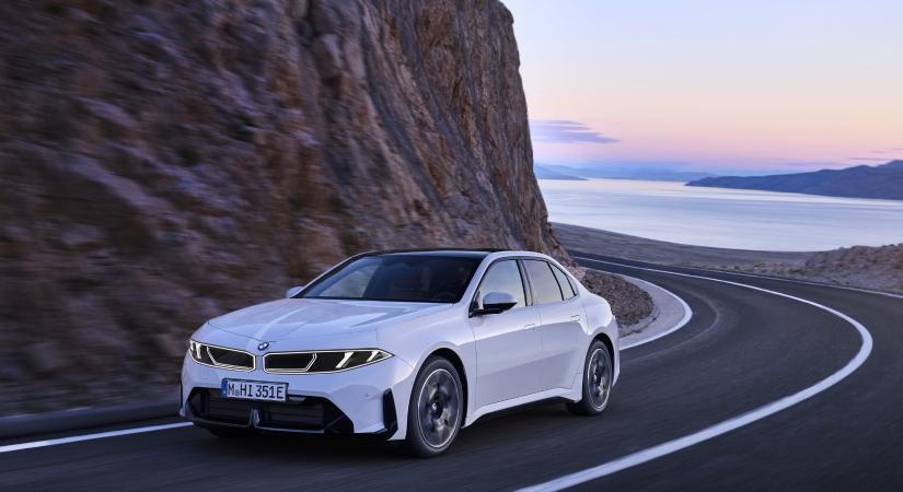 Megnyílt az előrendelés: a BMW új villanyautója 900 kilométert ígér egy töltéssel