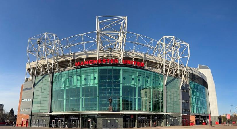 Hatalmas dobásra készül a Manchester United az Old Trafford árnyékában