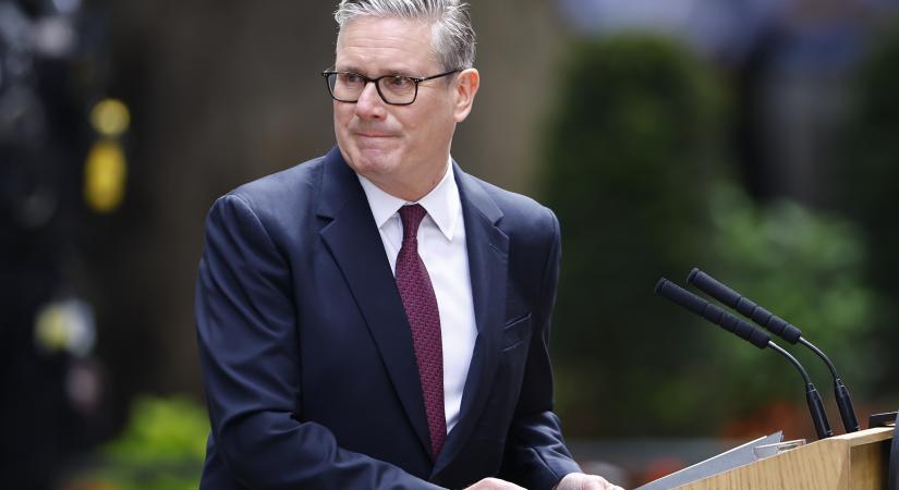Felmérés: a britek csaknem kétharmada helyesli Keir Starmer miniszterelnök távozását