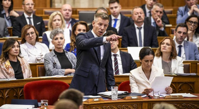 „A nagy többség elvárja Magyar Pétertől, hogy mutassa meg, végre egyszer a magyar történelemben következménye lesz a bűnöknek”