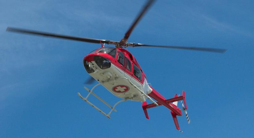 Friss, itt a sokkoló hír! Súlyos légi-balesetről kaptuk a jelentést, egy helikopter zuhant le: nagy a pánik