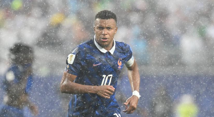 Hiába a vihar és a félbeszakított meccs, Mbappé duplázott