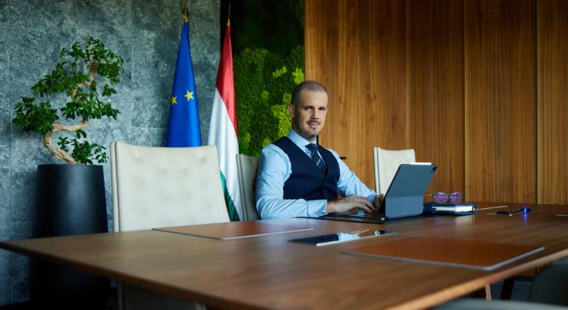 A kormányváltás után hirtelen a korábbi jutalék töredékéért dolgozna Mészárosék alkuszcége az állami ügyfeleknek