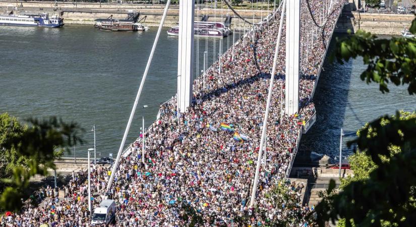 Nagykövetségek sora állt ki a Budapest Pride mellett közös nyilatkozatban