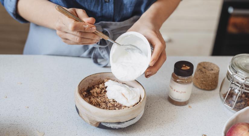 Görög vagy hagyományos joghurt: melyik a jobb? – Máshogy hatnak a vércukorszintre is