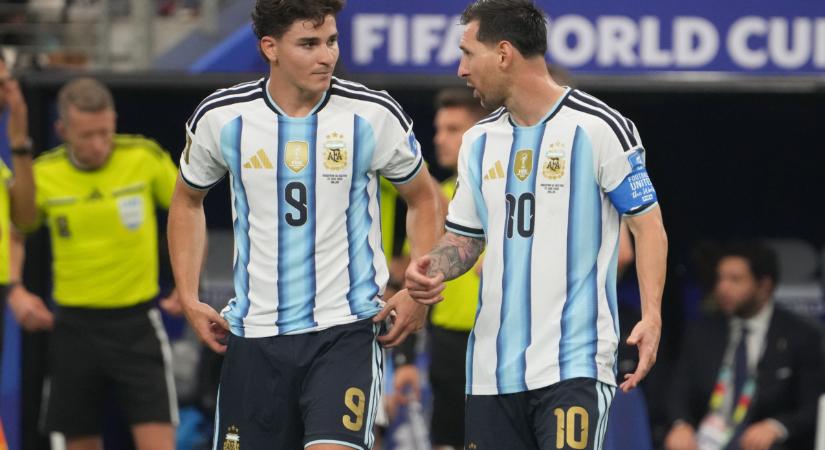 Botrány Madridban, a Barcelona elrabolná Julián Álvarezt a piacon