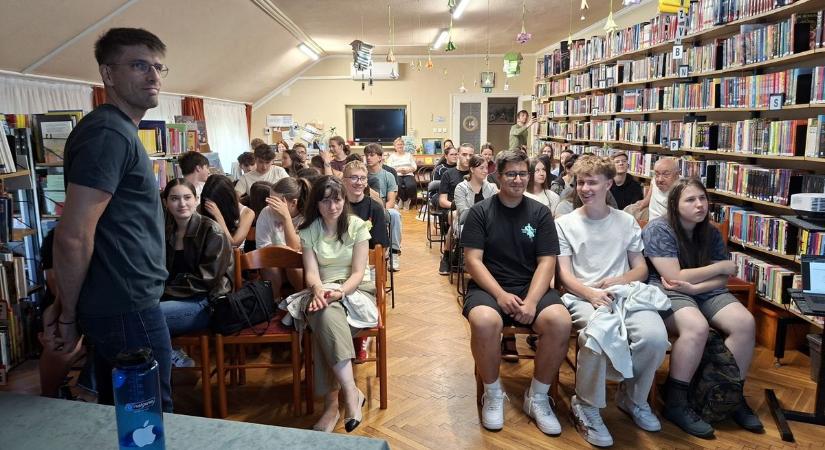 Mit tehetünk a bolygóért? Erről szólt a sümegi diákoknak tartott előadás