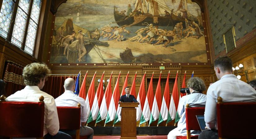 Tisza-kormány: Magyar Péter nagy tervvel állt elő, délután jön a V4-csúcs Gödöllőn