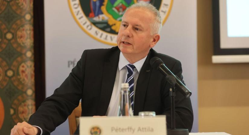 Újra megszólalt a pécsi polgármester az azbeszt-ügyben
