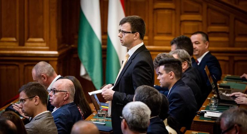 Bóka János: Alkotmányos puccs, amit a Tisza művel