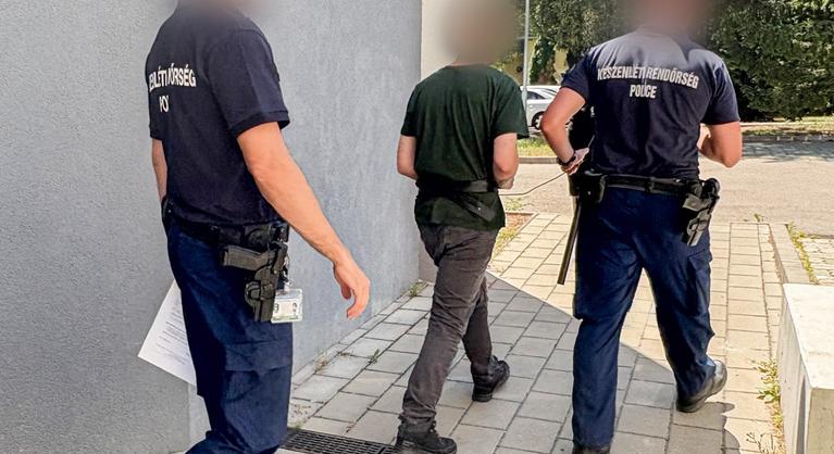 Emberi arcot és csontokat rejtegetett a „magyar Hannibalként” emlegetett férfi, azt állítja, evett is belőlük