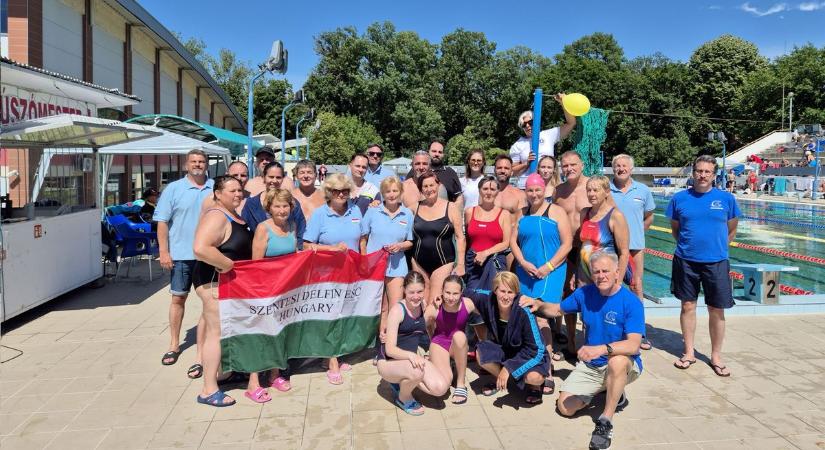 Kígyóúszás után taroltak a szentesi szenior sportolók