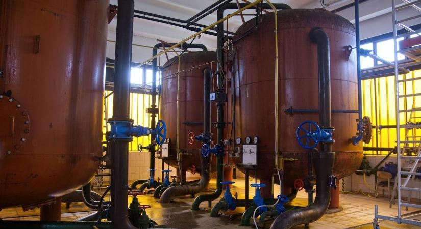 Rendkívüli helyzet! Soha nem látott intézkedéseket hoztak a vízkorlátozás miatt a zalai városban – több településen egyáltalán nincs víz (frissítve)