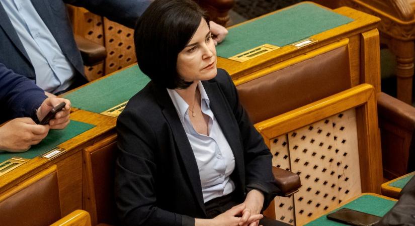 Kunhalmi: Soha többé nem indulhatok országgyűlési választásokon a saját hazámban?