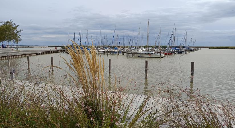 Új strand a Fertő parton, kár, hogy nem a magyar oldalon