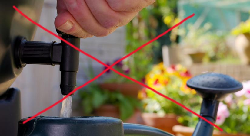 Újabb településen vezettek be vízkorlátozást – locsolni sem lehet, annyira spórolni kell a vízzel