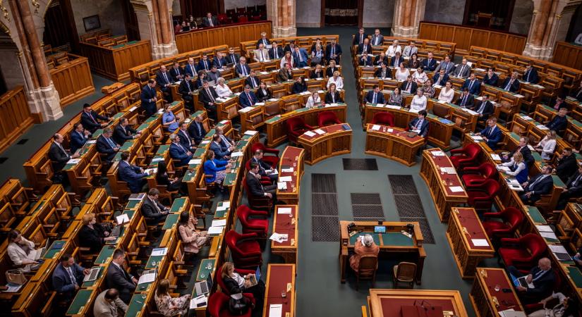 Kivezették a védett árat, ismét piaci árakat kell fizetni a benzinkutakon
