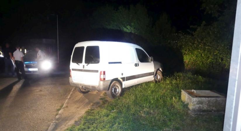 Elkötött egy autót a Balatonnál, majd amikor lebukott, elég gyenge magyarázattal szolgált