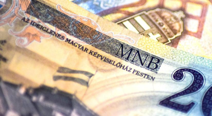 Kamatot csökkentett az MNB