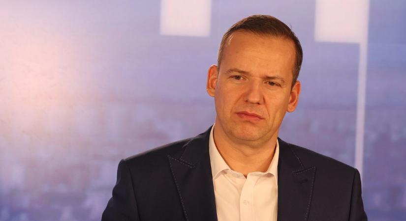 Minden Toroczkai László arcára volt írva: olyat mondott oda neki Magyar Péter, hogy elnémult a parlament