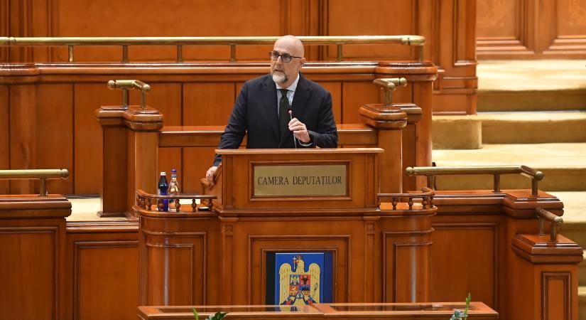 Sakk-matt a parlamentben: meggyőzte a román sajtót Kelemen Hunor politikai látlelete