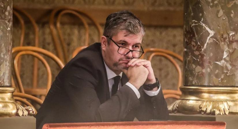 Hoppon maradt Hadházy, nem kér belőle a Tisza
