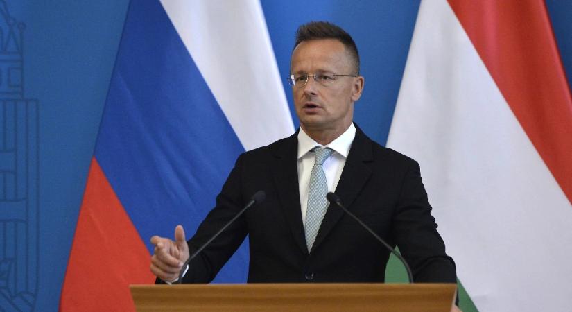 Magyar Péter Szijjártón élezte a nyelvét – sokan nevettek