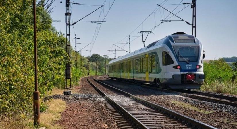 Változik a vasúti menetrend a Győrt érintő vonalakon