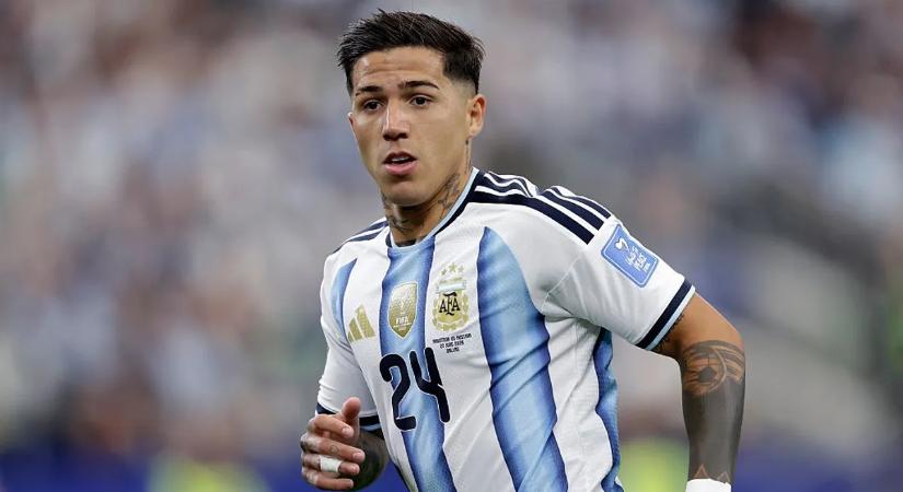 Mourinhónak nem kell a marokkói szupertehetség, az argentin világbajnokra fáj a foga – sajtóhír