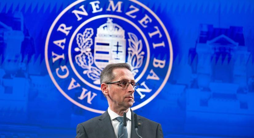 Varga Mihály az árrésstop és a kamatcsökkentések jövőjéről is beszélt