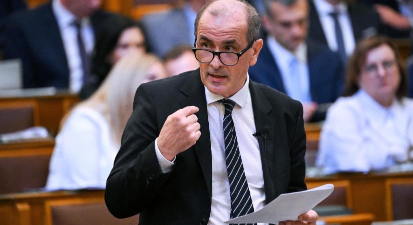 Hegedűs Zsolt: a plusz 500 milliárd egy részét a szakdolgozók bérére fordítják az egészségügyben