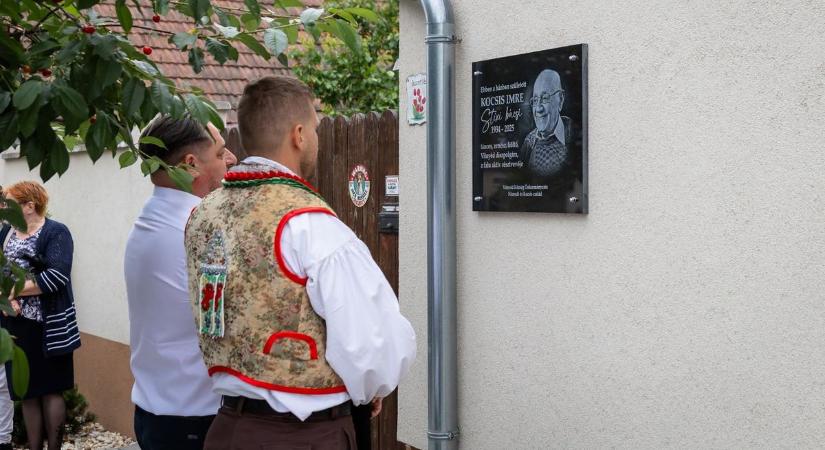 Harminc éves a vitnyédi Énekes Lenke Hagyományőrző Egyesület, gálával ünnepeltek