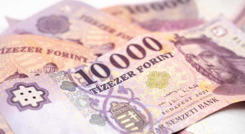 „Az első befektetéssel nem a siker a cél, hanem a tapasztalatszerzés” – miért nem mernek befektetni a magyarok?