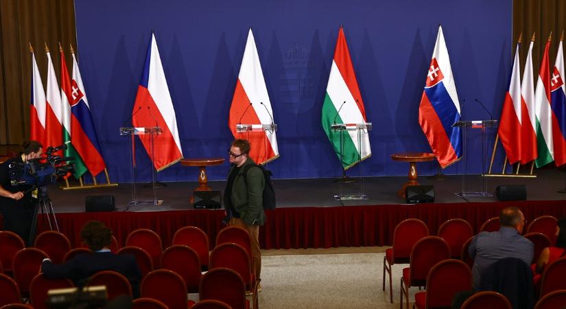 Fotókon a Visegrádi Négyek gödöllői találkozójának kulisszái