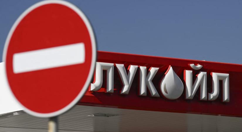 Negyedével zuhant az orosz üzemanyag-termelés