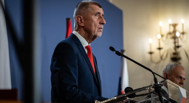 Andrej Babis: Újra egy csónakban evezünk