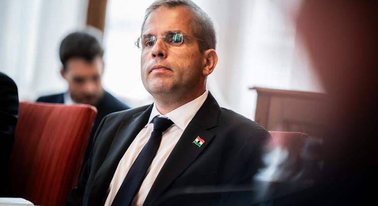 A Miniszterelnökség szerint kiemelkedő az érdeklődés a KEHI elnöki pályázatára